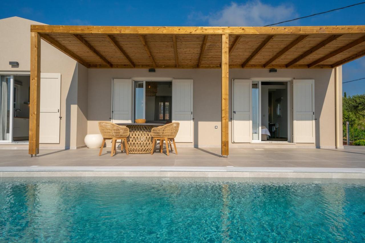 Summer Breeze Villa Tzamarelata Exterior foto